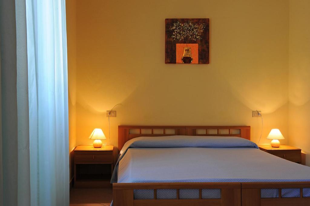 Sporting Hotel Stella Maris Bosa Marina Habitación foto